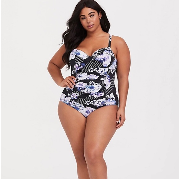 torrid | Swim | Torrid Blue Floral Underwire Swimsuit 4x | Poshmark